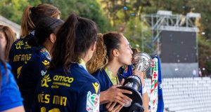 Famalicão faz história e conquista primeira Taça de Portugal feminina