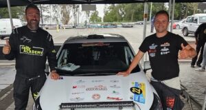Gil Antunes e Diogo Correia com um Clio Rally4 no Rally de Lisboa
