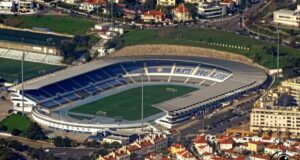 Teresa Oliveira dirige Benfica-Sporting esta sexta-feira (20h45)