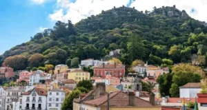 Castelo dos Mouros assinala três anos de guerra na Ucrânia