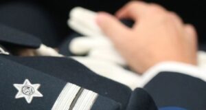 Mulher trancada num TVDE temeu pela vida