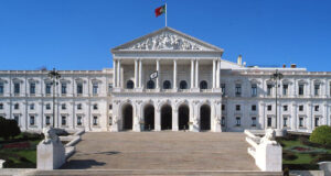 Aprovada redução do IVA na comida para bebés