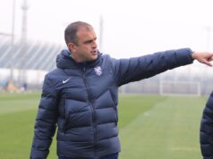 Amadorense Filipe Martins é o único treinador português na Superliga da China