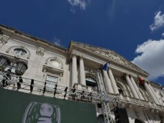 Bicampeões levaram festa até à câmara