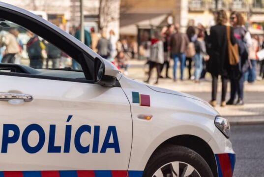 PSP de Lisboa detém 3 menores pela prática de crime de roubo