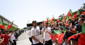 Oito jogadores falharam regresso a Lisboa