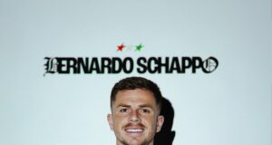 Bernardo Schappo (ex-Fortaleza) reforça defesa do Estrela da Amadora