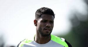 Matheus Reis suspenso por cinco jogos