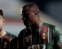 Estrela da Amadora comunica que moverá processo judicial a Nilton Varela