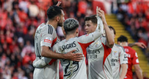 Liga Portugal Betclic: Benfica vence Santa Clara e coloca pressão nos rivais