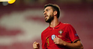 Seleção Nacional: Paulinho entra na convocatória para os amigáveis americanos