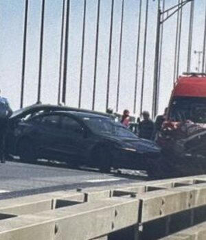 Acidente fecha Ponte 25 de Abril e provoca congestionamento de trânsito