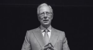 Álvaro Cassuto: O Legado de um Maestro entre Mundos