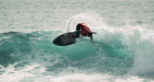 Liga MEO Surf: Guilherme Ribeiro e Érica Máximo vencem Allianz Ericeira Pro