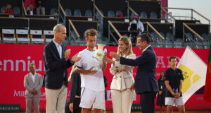 Luca Van Assche conquista o Millennium Estoril Open 2026