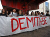 Jovens manifestam-se junto ao ME e exigem a demissão de Fernando Alexandre
