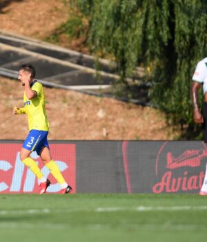 Liga Portugal Betclic: Arouca vence Moreirense e ascende à liderança da classificação