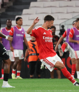 Liga Portugal Betclic: Benfica empata com Ac. Viseu e iguala Sporting na classificação