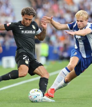 Liga Portugal Betclic: FC Porto vence Alverca com arbitragem polémica de Luís Godinho