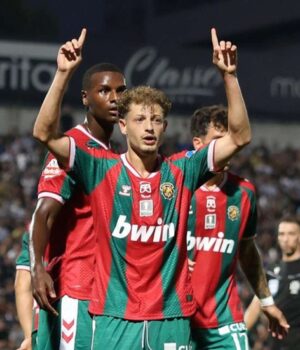 Liga Portugal Betclic: Famalicão oferece 3 pontos ao Marítimo a 4 meses do Natal