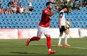 Liga Portugal Betclic: Santa Clara vence Famalicão e sobe para o grupo dos 2ºs