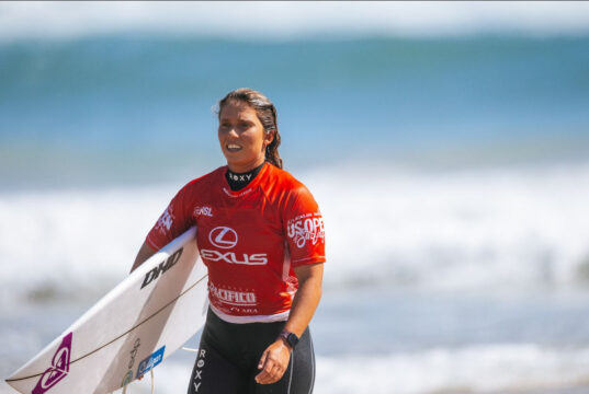 Kika Veselko termina US Open of Surfing no 5.º lugar e pode assumir liderança do Challenger Series