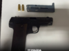 Homem detido com arma de fogo proibida em Mem Martins