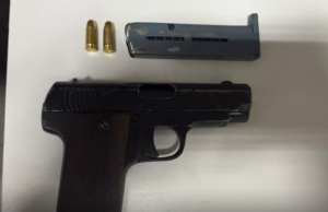 Homem detido com arma de fogo proibida em Mem Martins