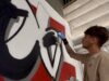 Arte urbana leva a história da AD Oeiras para as paredes do pavilhão