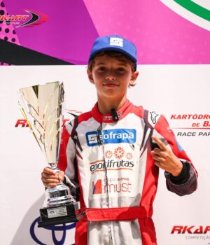 Lourenço Antunes, piloto de Aruil, regressa à competição na MG Cup, no Bombarral
